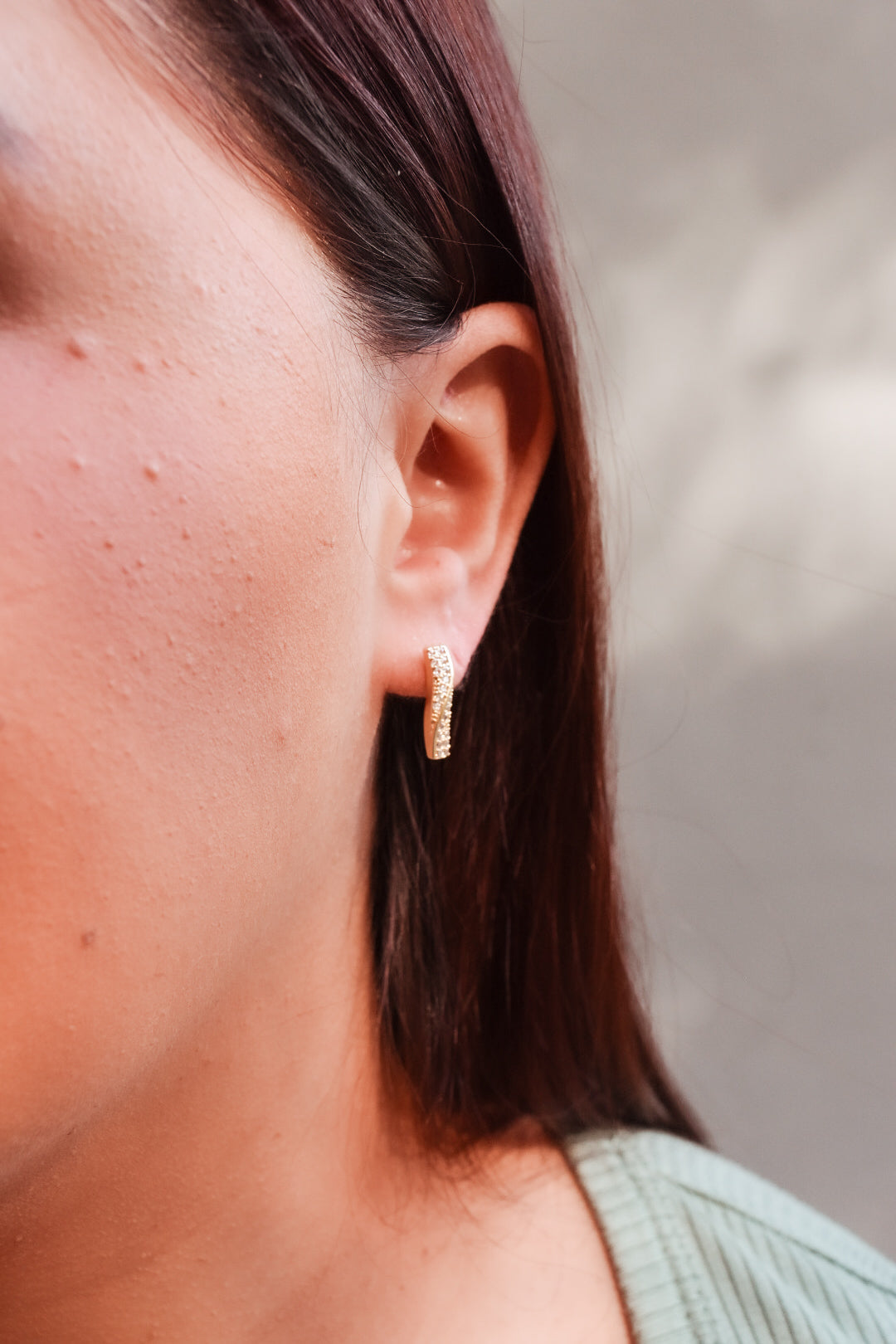 Designed Curved Stud Earrings Pave
